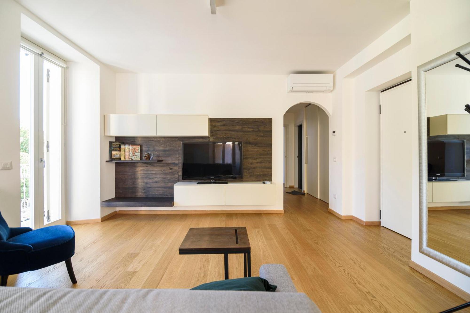 Historical Center - Free Parking And Private Terrace Apartment Como Luaran gambar